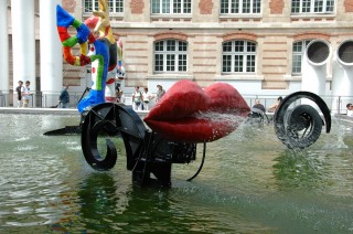 Fontana al Centre Pompidou