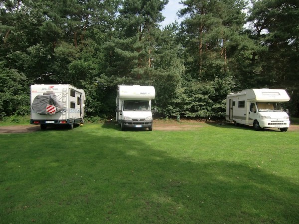 I camper dei partecipanti al viaggio in Olanda