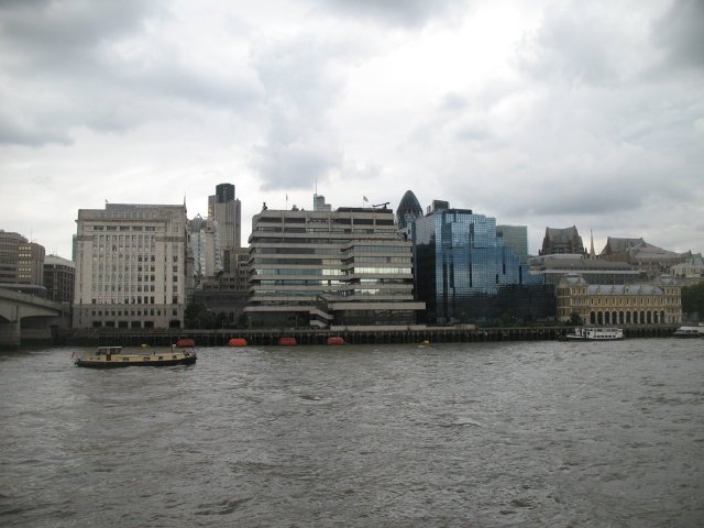 Passeggiata lungo il Tamigi