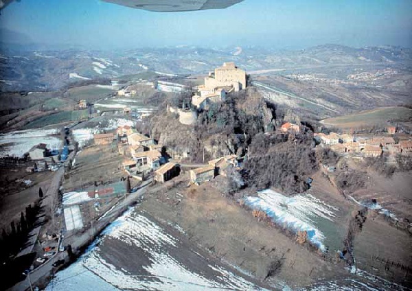 Castello di Rossena Castello di Rossena