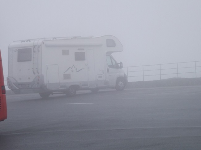 Nebbia sulla strada per Dalsnibba