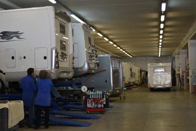 Niesmann+Bischoff officina Due Elle