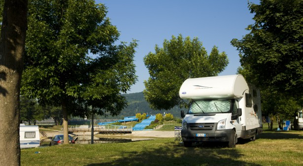 Campeggiare in natura alle Terme di Catez