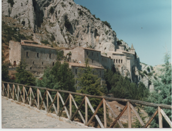 Raduno camper per la Per la festa di “Sua maestà il porco”