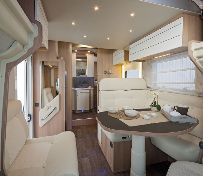 Caravans International Magis 84 XT Limited Edition nello stand di Gira Gira