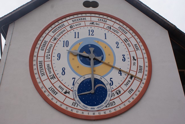 orologi-meridiane-in-Pesariis