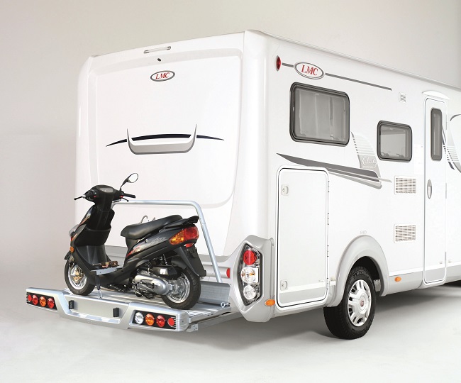 AL-KO presenta il nuovo portatutto Backpack 150