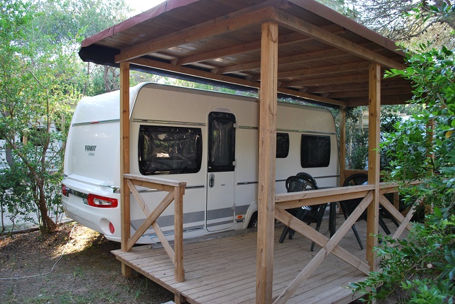 FENDT presenta BIANCO 445TF edizione camping al salone SUN di Rimini