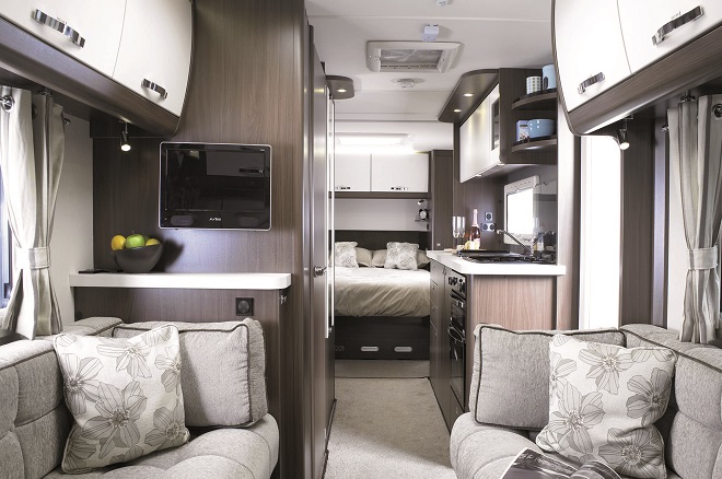 CBE E BERKER: Sodalizio tra leader