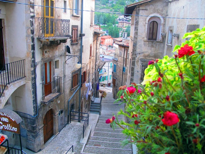 Il Parco Nazionale d’Abruzzo  isola felice per i camperisti