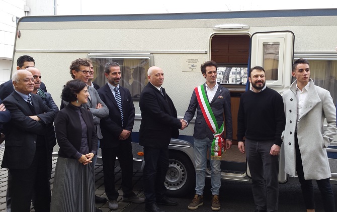 Consegnata al Comune di Camerino una caravan Fendt donata da Bonometti ed ATV