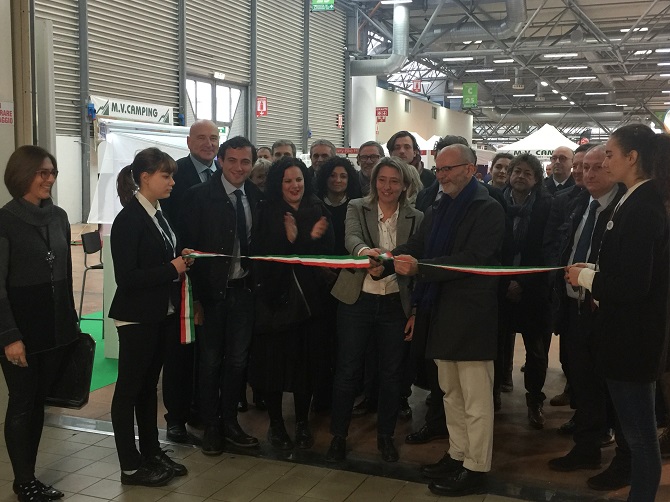 taglio-nastro-tourit-2017