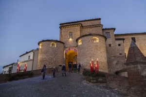 eec4d323-51ef-41ab-8cf8-44b6cf427af4