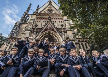 lipisa-coro-della-thomaskirche-c-mirko-schimmelschmidt