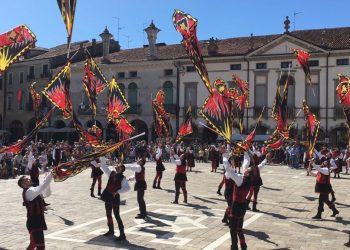 Veneto in festa per il campionato degli sbandieratori