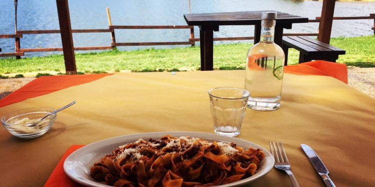 foto agriturismo lago