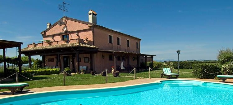 Nuova convenzione Tessera Turit con il Country House L’Airone (Ancona)