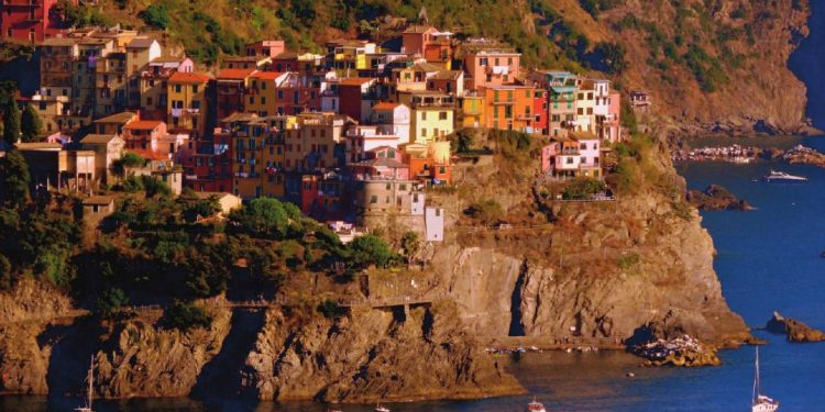 La magia di Corniglia, tra le bellezze della Liguria