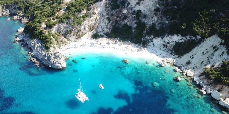 Tutto l’incanto di Lefkada con Anek Lines e Turismo Itinerante