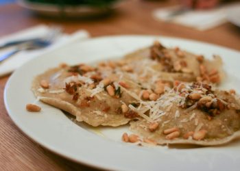 Tutti a casa a cucinare? Ecco 5 ricette di recupero!