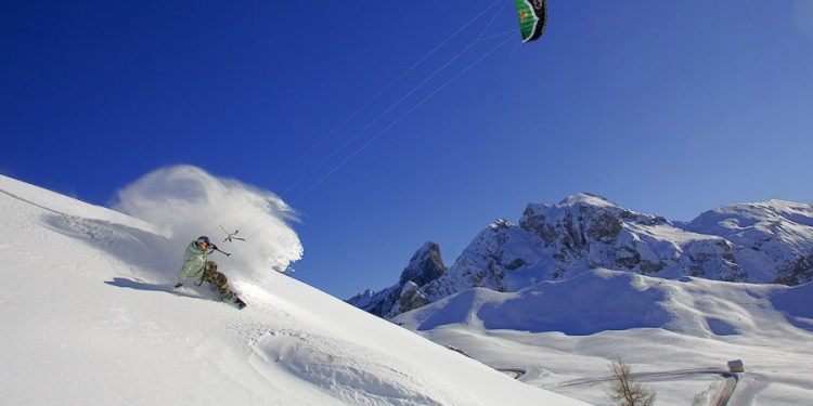 Cortina Snowkite Contest, il grande ritorno: confermata a marzo la tappa finale della Snowkite World Cup