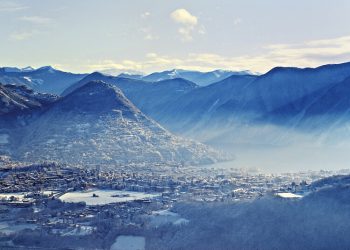 Esploriamo il mondo con la fantasia!