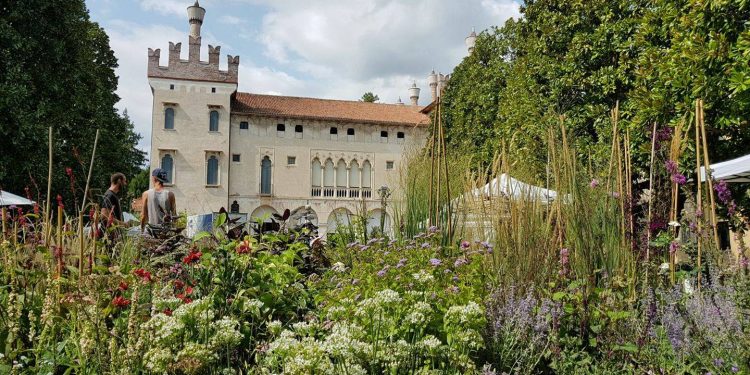 Primavera in fiore al Castello di Thiene