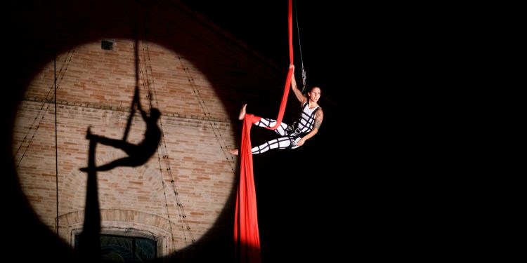 Artisti in strada dal 29 al 31 luglio con il “Veregra Street”