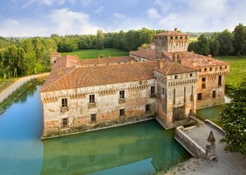 Il Mercato della Terra® di Padernello torna a dipingere di sapori il Castello