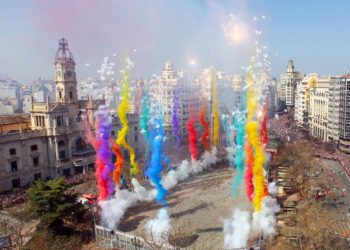 In Spagna torna la magia de Las Fallas di Valencia