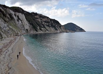 All’Isola d’Elba si corre la Keep Clean and Run, l’ultramaratona che fa bene all’ambiente