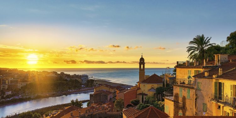 “Oltre il cibo”: a Ventimiglia una rassegna di eventi culturali ed enogastronomici