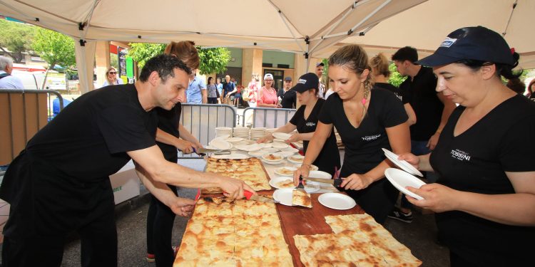 Domenica 22 maggio in Liguria torna la Festa della Focaccia di Recco