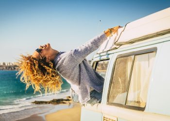 Come sopravvivere fino alle ferie: fughe in camper nel weekend per non sciogliersi in città