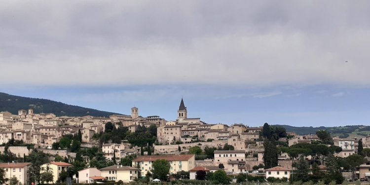 Incontri per le Strade 2022 – I luoghi “insoliti” di Spello (PG) protagonisti dell’estate