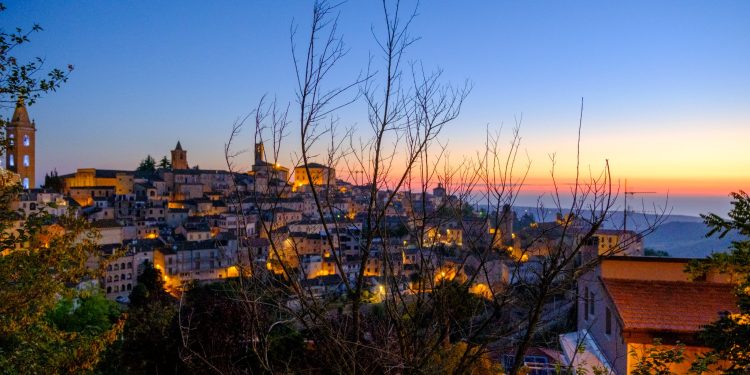 RipaMagic: magia e illusionismo nel bellissimo borgo di Ripatransone (AP)