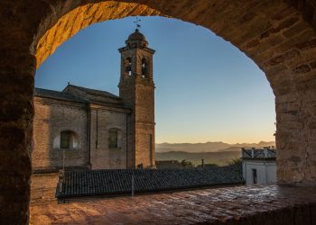 Non può piovere per sempre – Forza, Marche!!