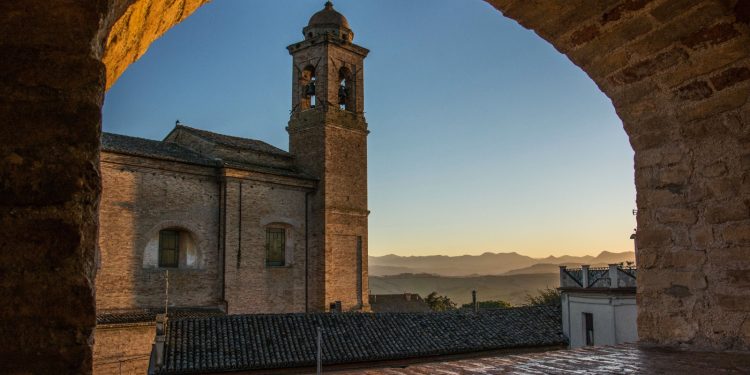 Non può piovere per sempre – Forza, Marche!!