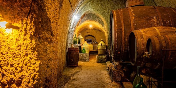 Dal 20 settembre al 2 ottobre appuntamento vinicolo all’isola d’Ischia con “Andar per Cantine”