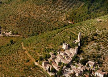 Nelle domeniche 13 e 20 novembre a Campello sul Clitunno (Pg) arriva la “Festa dei Frantoi e dei Castelli”