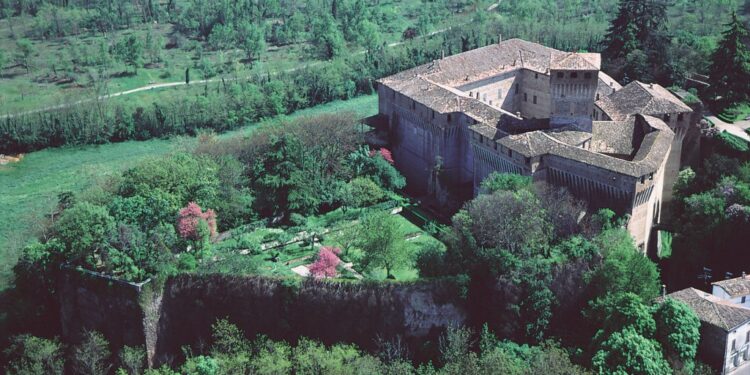 Tante idee per passare il San Valentino nei Castelli del Ducato