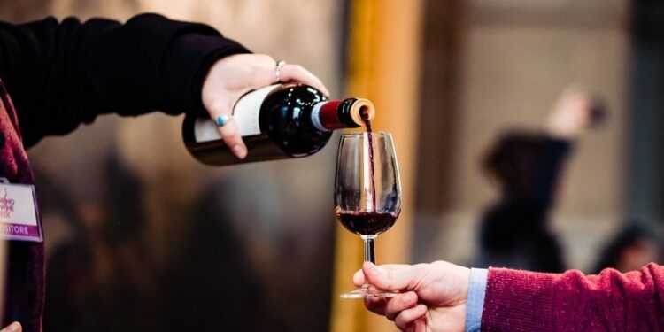 Dal 4 al 6 marzo a Torino la prima edizione del Salone del vino