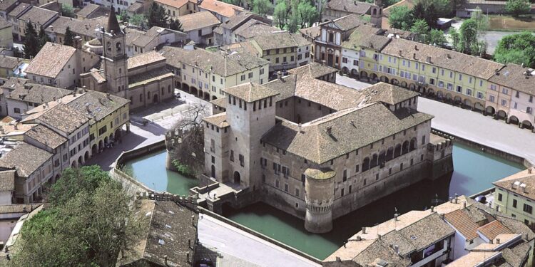 Da domenica 19 cinque aperitivi tra natura e arte alla Rocca Sanvitale di Fontanellato (PR)