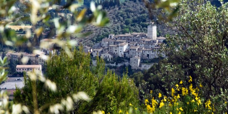 Domenica 28 maggio ad Arrone (TR) una passeggiata alla scoperta delle antiche miniere della Valnerina