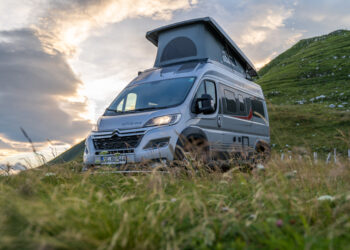 Bürstner sostiene il professionista del parapendio Ondrej Prochazka al Red Bull X Alps