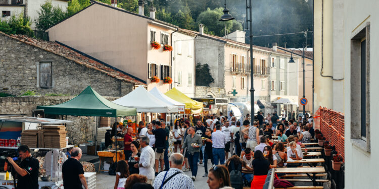 Il 16 e 17 agosto in Molise l’ottavo Casteldelgiudice Buskers Festival