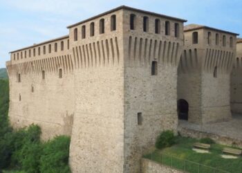 Idee per visitare i Castelli del Ducato nei giorni del Salone del Camper di Parma