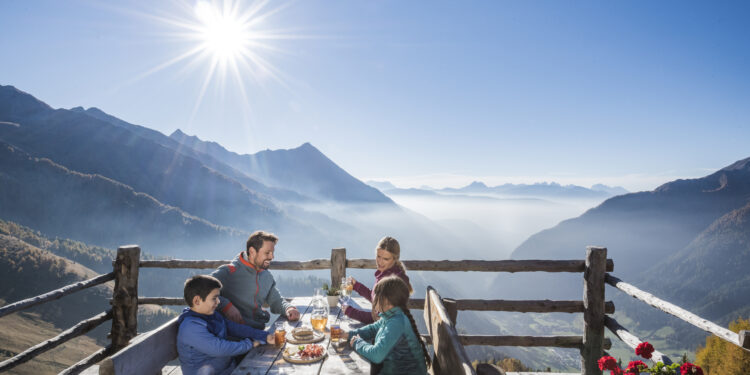 Emozioni in Malga: dal 14 ottobre al 4 novembre un evento per scoprire i colori dell’autunno