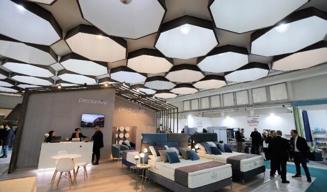 “TuttoHotel”: dal 15 al 17 gennaio a Napoli la fiera del mondo alberghiero ed extralberghiero