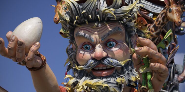 In Sicilia tutto il colore del Carnevale con le feste di Sciacca (AG)